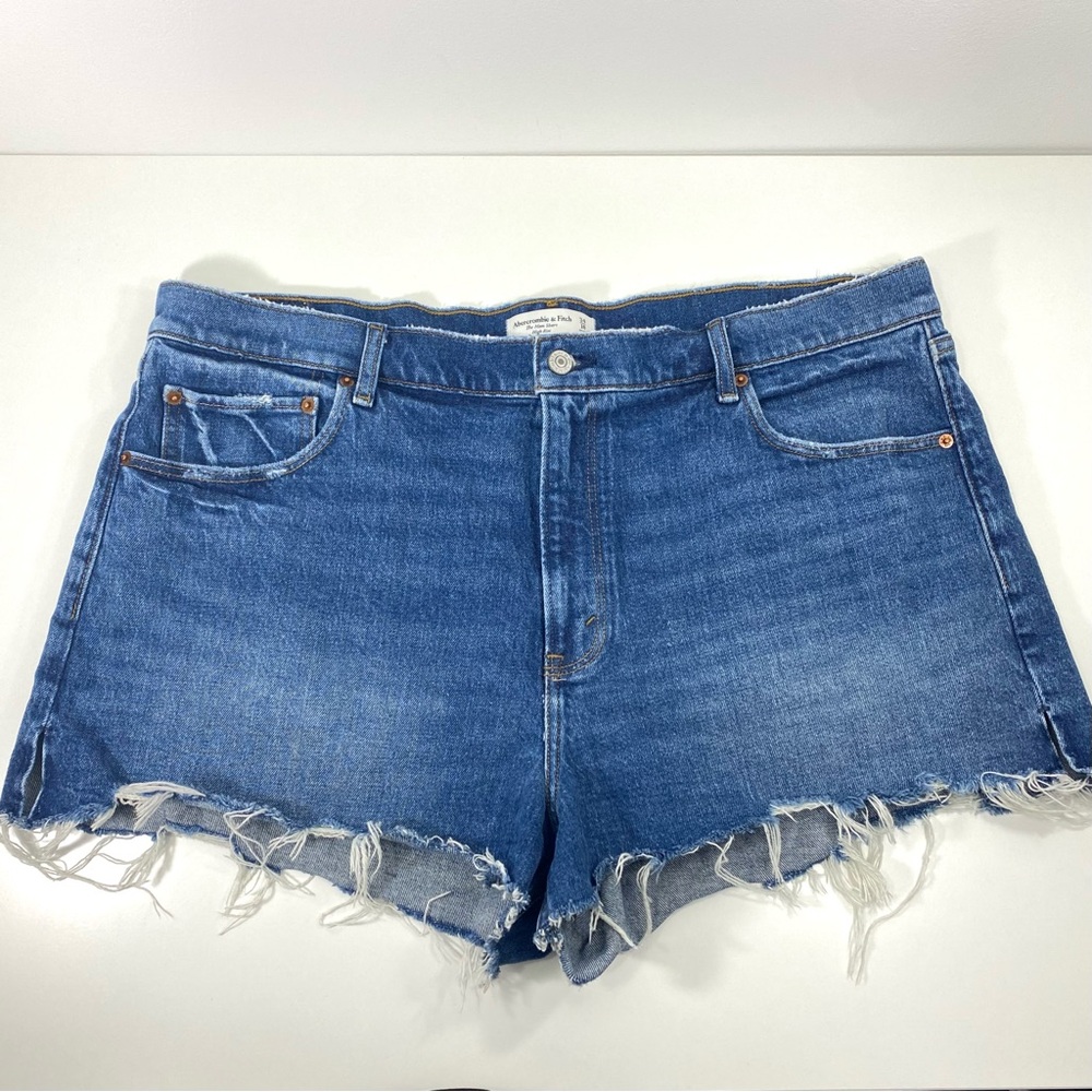 Abercrombie & Fitch The Mom Short High Rise Denim Cutoffs Jean Shorts 34 18